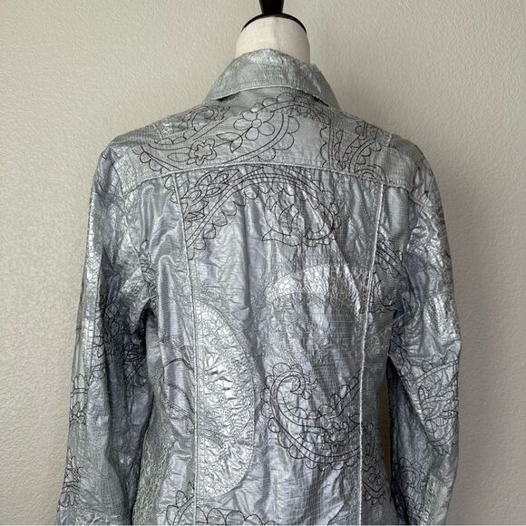 Chico’s Silver Metallic Embroidered Button Down Shacket Jacket - Picture 8 of 13